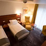 Hotel Mitte 4*