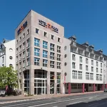 Mitte 4*