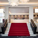 Mitte 4*