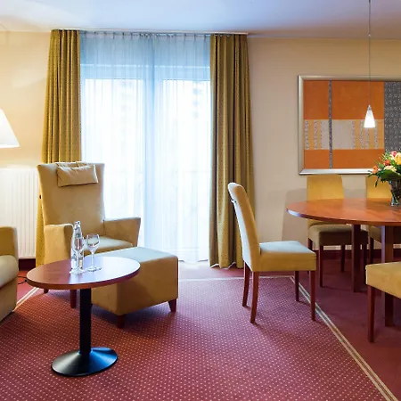 Hotel Mitte 4*